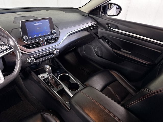 Certified 2024 Nissan Altima 2.5 SR FWD image 18