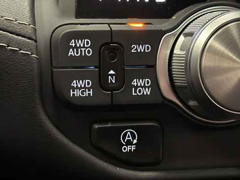 Used 2025 RAM 1500 Limited w/ Bed Utility Group AWD/4WD image 35