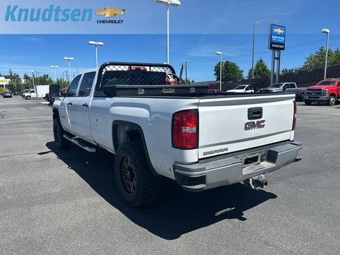 Used 2018 GMC Sierra 3500 4x4 Crew Cab image 4