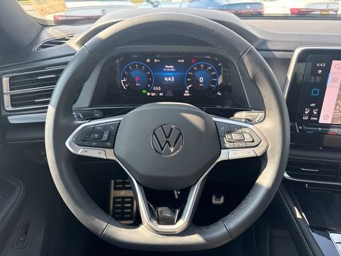 Used 2025 Volkswagen Atlas Cross Sport SEL Premium R-Line AWD/4WD image 22