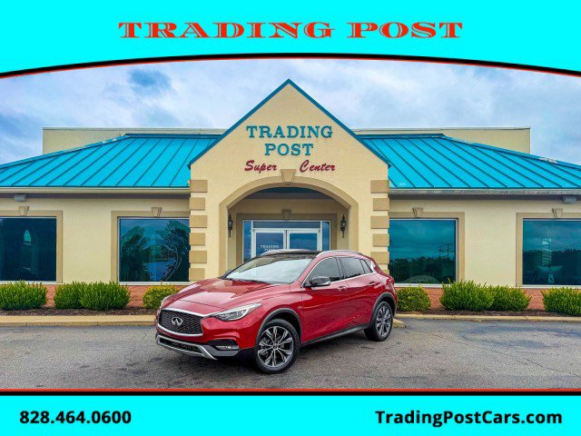 Used 2018 INFINITI QX30 Premium w/ Cargo Package AWD/4WD image 1