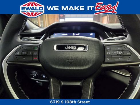 New 2025 Jeep Grand Cherokee Limited image 7