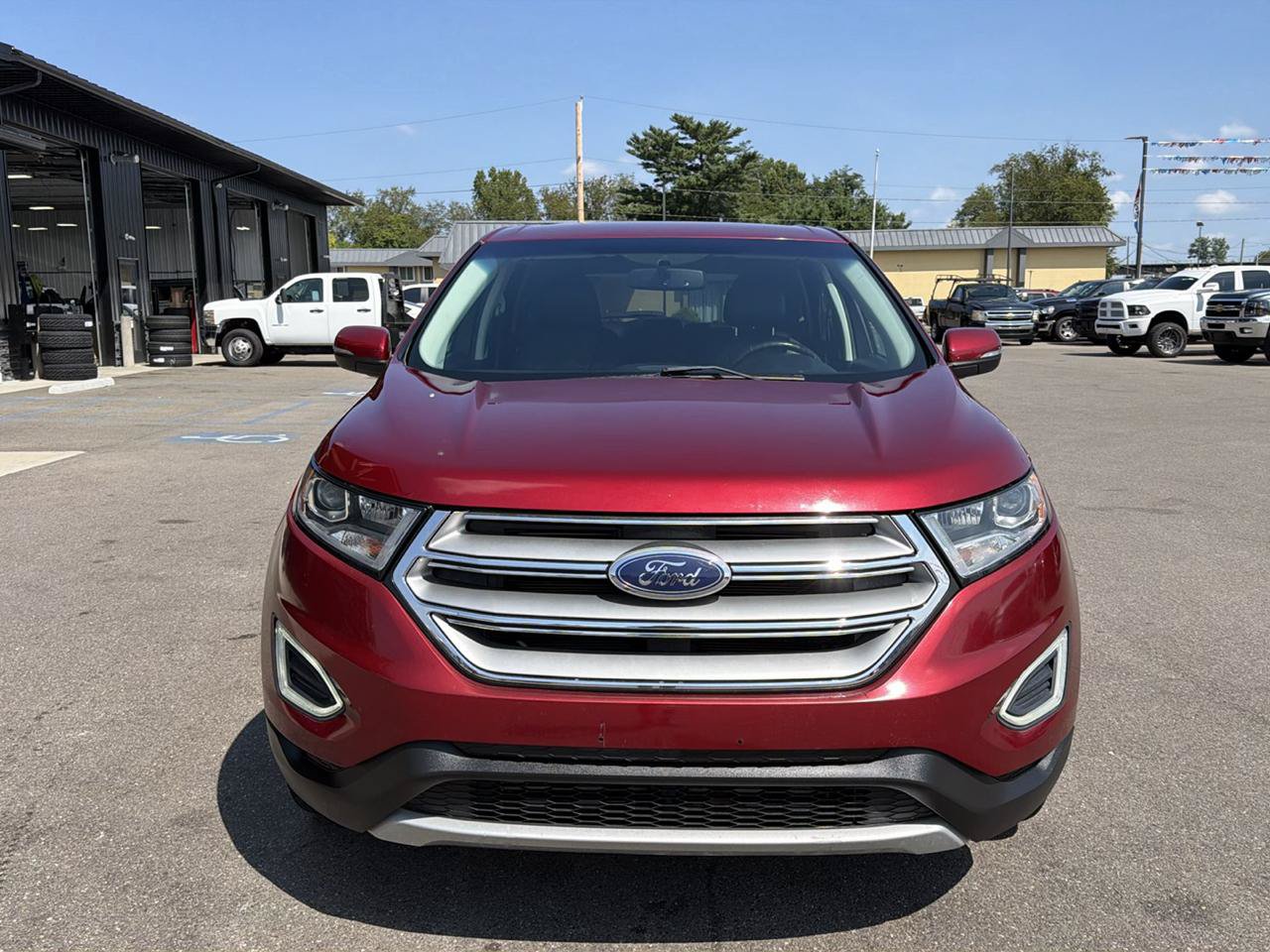 Used 2015 Ford Edge Titanium AWD/4WD image 2
