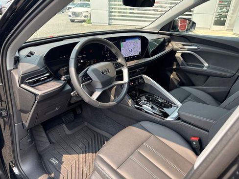 Used 2025 Audi Q5 Premium w/ Convenience Package AWD/4WD image 19