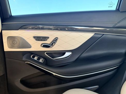 Used 2017 Mercedes-Benz S 63 AMG 4MATIC Sedan image 21