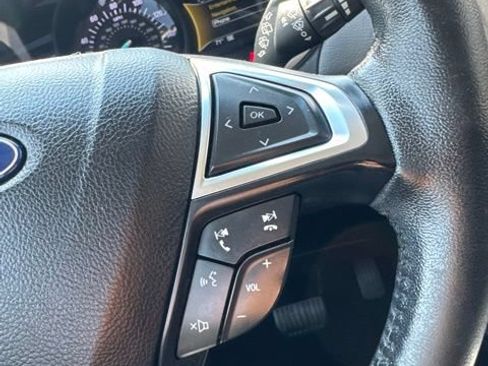 Used 2020 Ford Edge SEL w/ Convenience Package AWD/4WD image 24