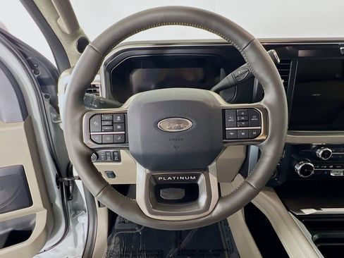 New 2026 Ford F250 Platinum w/ Platinum Plus Package AWD/4WD image 8