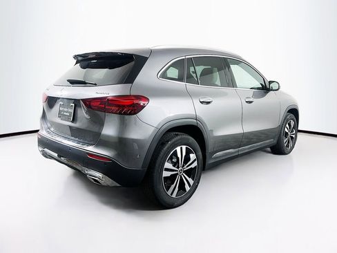 Used 2026 Mercedes-Benz GLA 250 4MATIC image 7