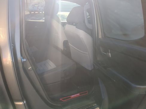 Used 2024 Toyota Tacoma TRD Sport image 16