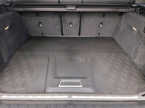 New 2026 BMW X5 xDrive50e image 34