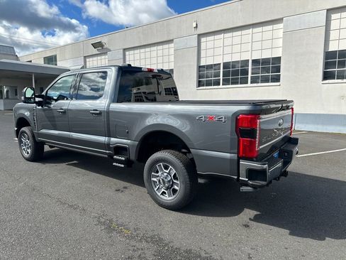 New 2026 Ford F250 Lariat image 4