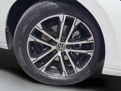 Used 2025 Volkswagen Jetta Sport FWD image 16