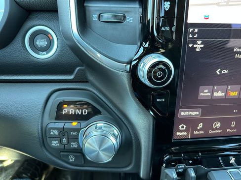 New 2026 RAM 1500 Laramie w/ Laramie Preferred Package AWD/4WD image 29