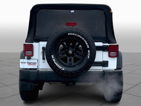 Used 2017 Jeep Wrangler Unlimited Sport w/ Quick Order Package 24S image 4