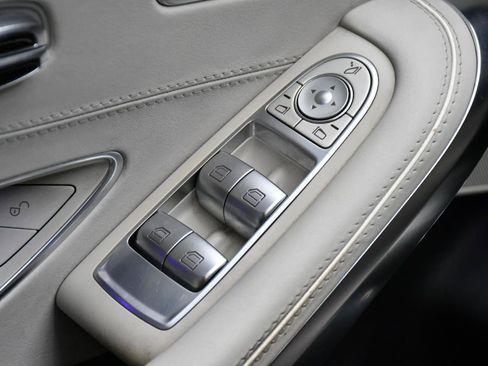 Used 2017 Mercedes-Benz S 63 AMG 4MATIC Coupe image 18