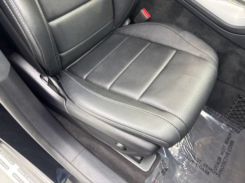Used 2021 Mercedes-Benz GLE 350 4MATIC image 45
