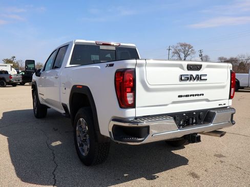 New 2026 GMC Sierra 2500 SLE w/ SLE Value Package; image 24