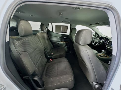 Used 2019 GMC Acadia SLE FWD image 28