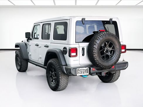 Used 2024 Jeep Wrangler Unlimited AWD/4WD image 6