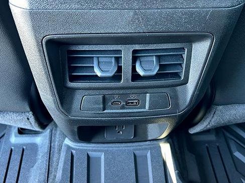 New 2026 Chevrolet Colorado Z71 w/ Technology Package image 15