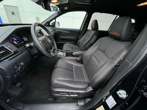 Certified 2022 Honda Passport TrailSport image 27