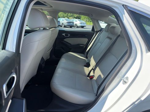 Used 2023 Honda Civic Touring image 27