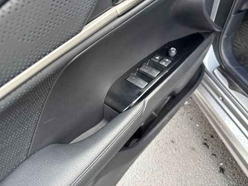 Used 2025 Toyota Camry XSE image 14