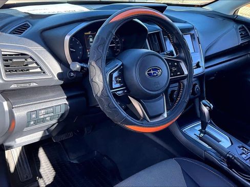 Used 2018 Subaru Crosstrek 2.0i Premium w/ Eyesight System image 15