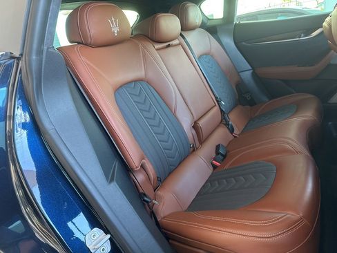 Used 2020 Maserati Levante S GranLusso image 20