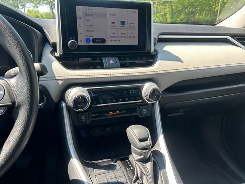 Certified 2025 Toyota RAV4 XLE AWD/4WD image 12