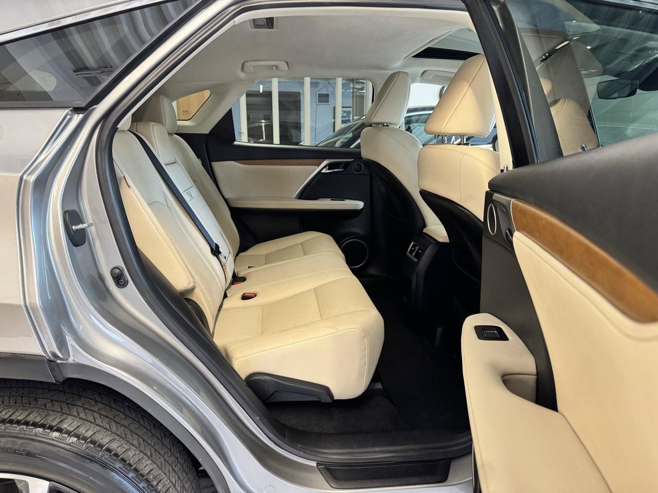Used 2022 Lexus RX 350 AWD w/ Premium Package image 29