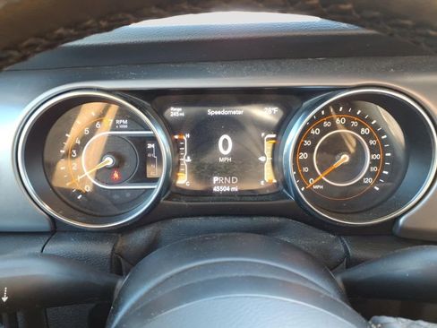 Used 2021 Jeep Gladiator Willys image 21