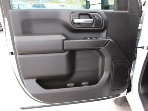 Used 2025 Chevrolet Silverado 2500 Custom w/ Z71 Off-Road Package AWD/4WD image 29