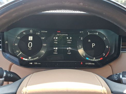 Certified 2023 Land Rover Range Rover SE AWD/4WD image 20