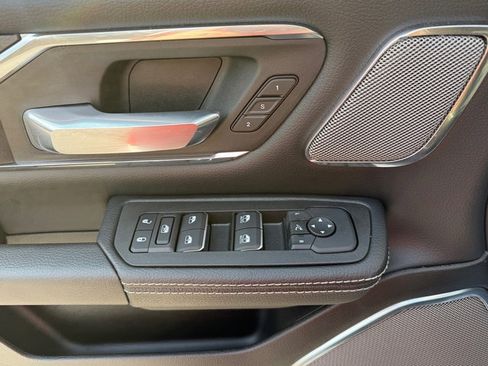 Used 2025 RAM 1500 Laramie image 13
