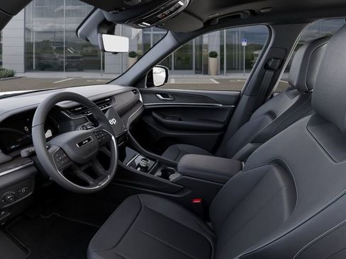 New 2025 Jeep Grand Cherokee L Limited w/ Luxury Tech Group II image 22