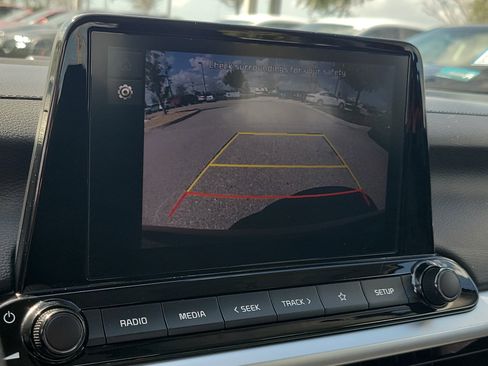 Used 2023 Kia Forte LXS w/ LXS Technology Package image 28