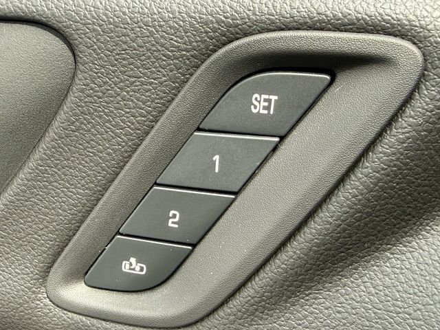 Used 2023 GMC Acadia Denali w/ Denali Ultimate Package AWD/4WD image 34