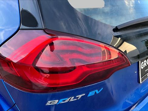 Used 2019 Chevrolet Bolt LT FWD image 25