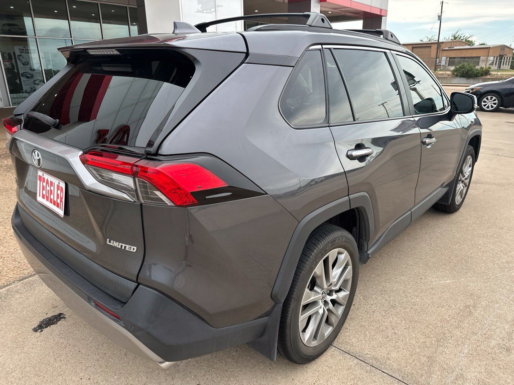 Used 2023 Toyota RAV4 Limited FWD image 7
