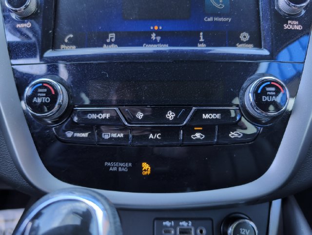 Used 2024 Nissan Murano SV AWD/4WD image 18