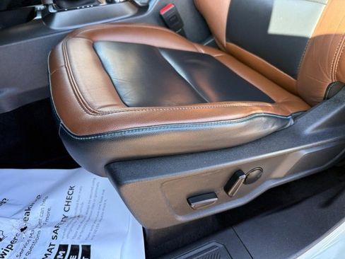 Used 2023 Ford Bronco Outer Banks image 17