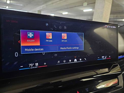 Used 2024 BMW 530i xDrive w/ Premium Package image 15