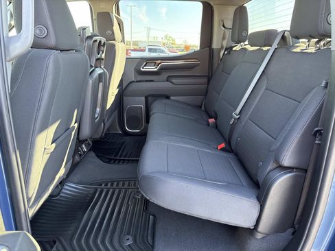 Used 2024 Chevrolet Silverado 1500 LT image 22