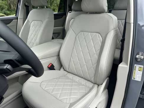 New 2026 Volkswagen Atlas SEL Premium R-Line image 11