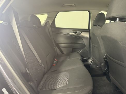 Used 2026 Kia Sportage LX FWD image 13