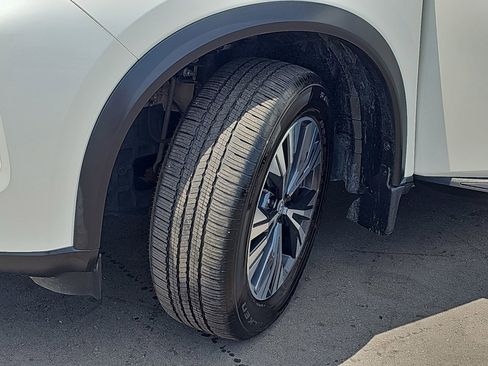Used 2023 Nissan Rogue SV w/ SV Premium B Package FWD image 33