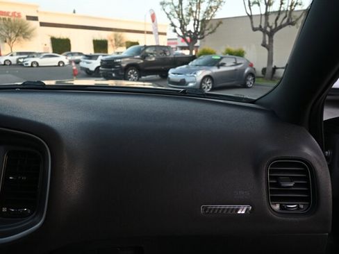 Used 2019 Dodge Charger R/T w/ Blacktop Package image 59