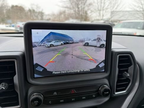 Used 2024 Ford Bronco Sport Outer Banks w/ Tech Package image 9