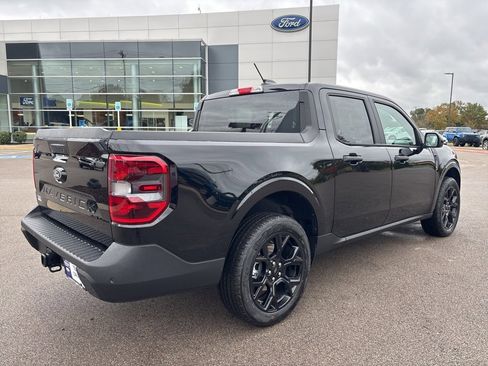 New 2025 Ford Maverick XLT w/ XLT Luxury Package image 11